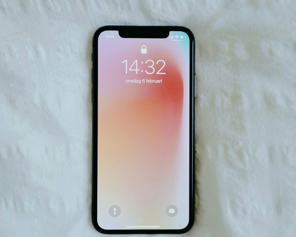 Phone lock screen, get your key